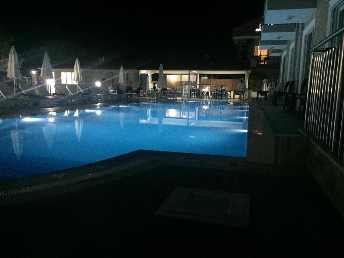 Vespera Hotel Дальян Экстерьер фото