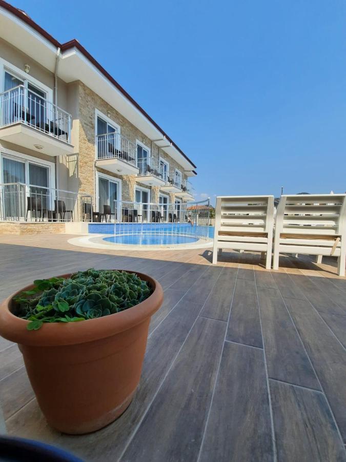 Vespera Hotel Дальян Экстерьер фото