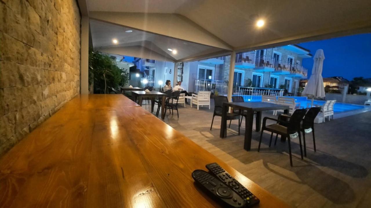 Vespera Hotel Дальян Экстерьер фото
