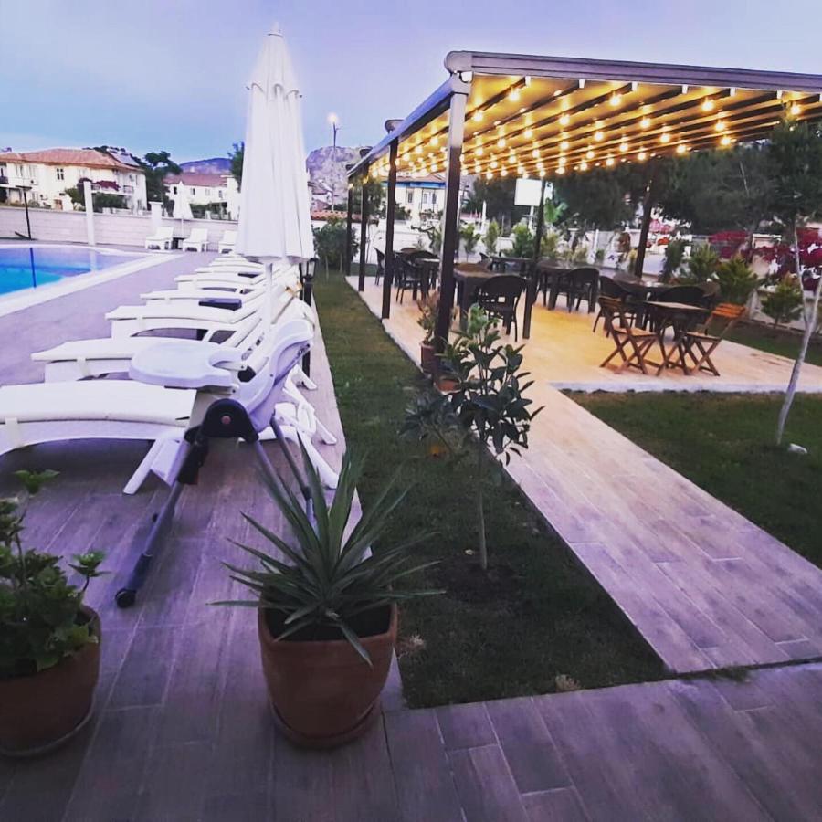 Vespera Hotel Дальян Экстерьер фото