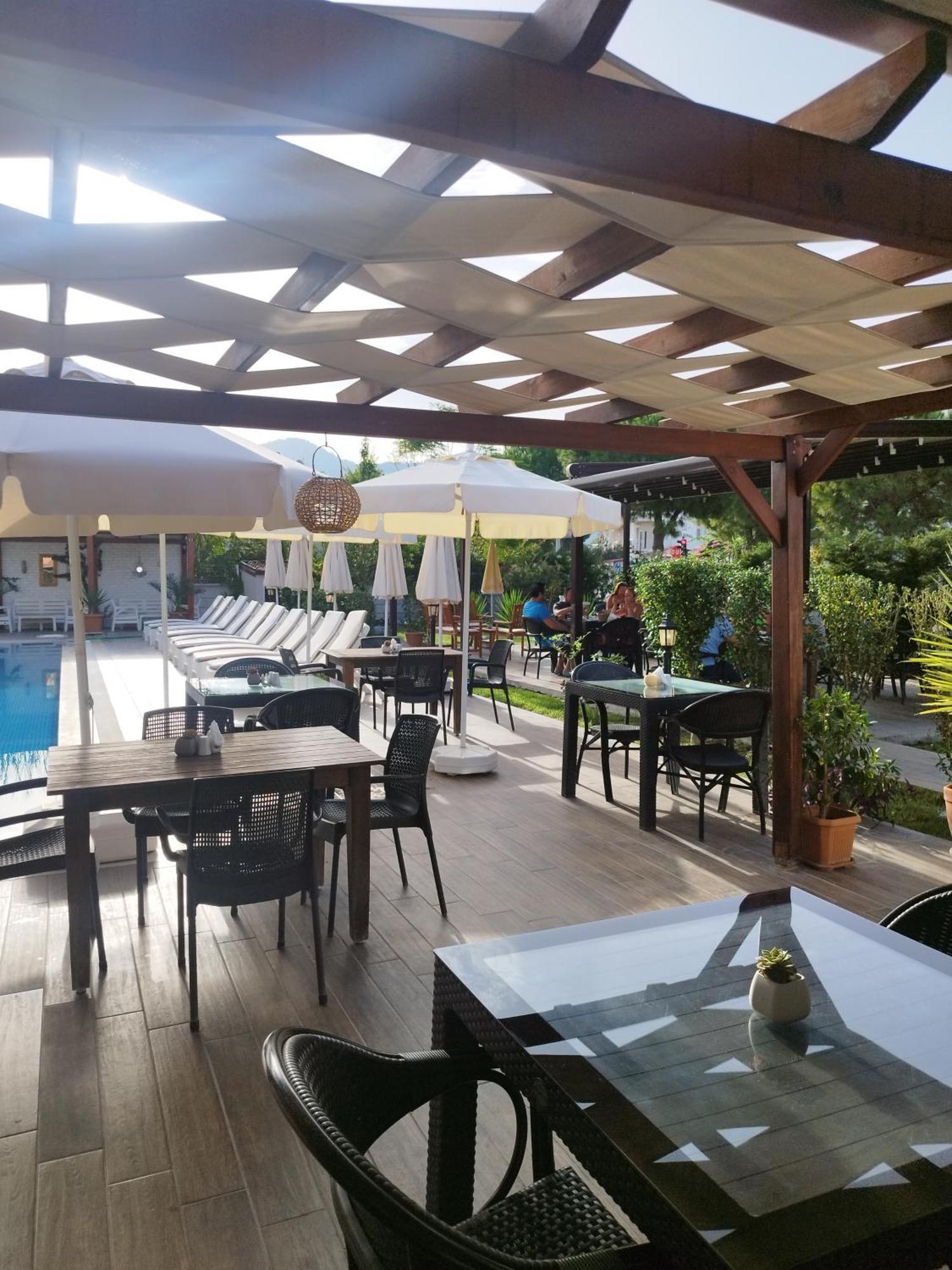 Vespera Hotel Дальян Экстерьер фото